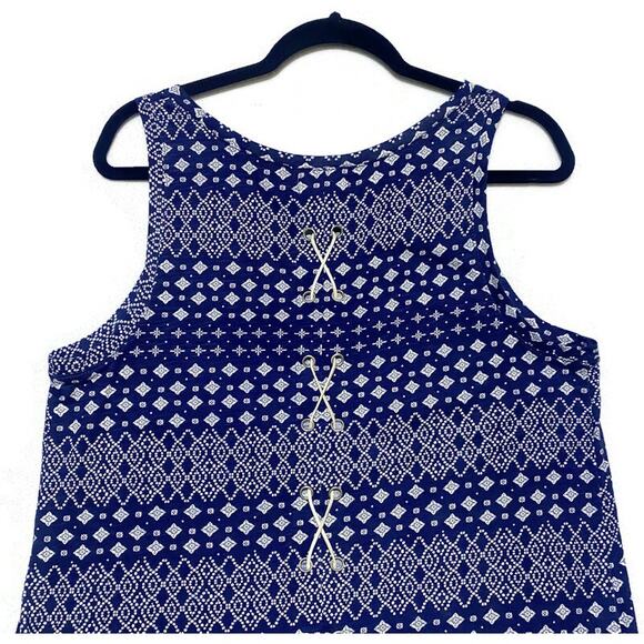 Maurices Pullover Top Women's Large Sleeveless Blue & White With Frill Trim NEW - Picture 7 of 7